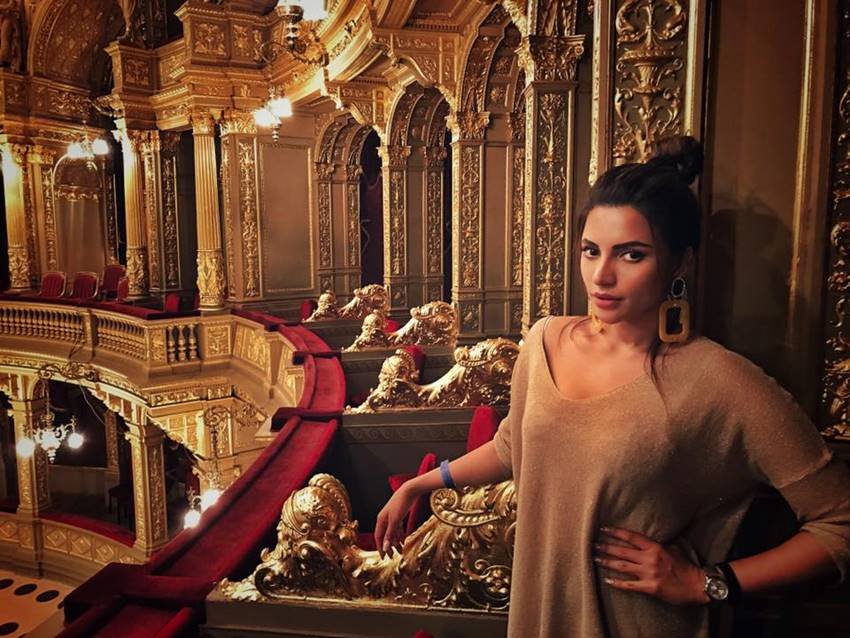 Shama Sikander, Shama Sikander Hot Photos, Shama Sikander Hot Pics, Shama Sikander Images, Shama Sikander HD Photos, Shama Sikander Movies, Shama Sikander Career, Shama Sikander Life Story, Shama Sikander Facts, Shama Sikander Hot Pictures