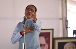 मध्‍य प्रदेश : अपनी ही सरकार के खिलाफ खड़े हुए बीजेपी नेता, दिया सामूहिक इस्‍तीफा