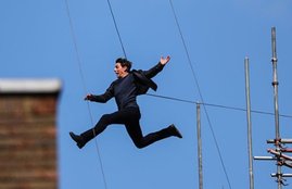 Tom Cruise, Injured, Mission Impossible 6, Tom Cruise Injured, Mission Impossible 6, Shooting, Tom Cruise Moive, Tom Cruise Stunt, Tom Cruise Video