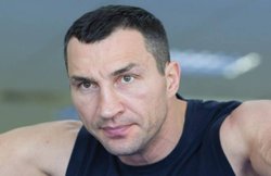 बॉक्सिंग रिंग में अब नहीं दिखेगा इस मुक्केबाज का रंग, जानें क्यों भाई संग मैच को कहा था- No