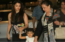 bollywood actress, bollywood actress and their mother, bollywood actress and their mother work, bollywood actress mother profession, bollywood actress mother, famous mothers of bollywood actress, bollywood news
