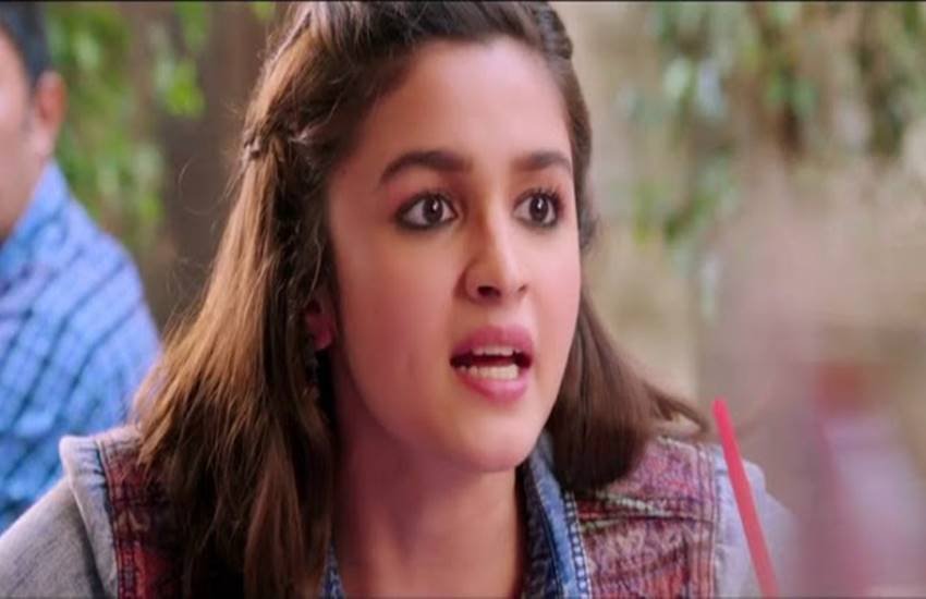 गुस्से में आलिया 