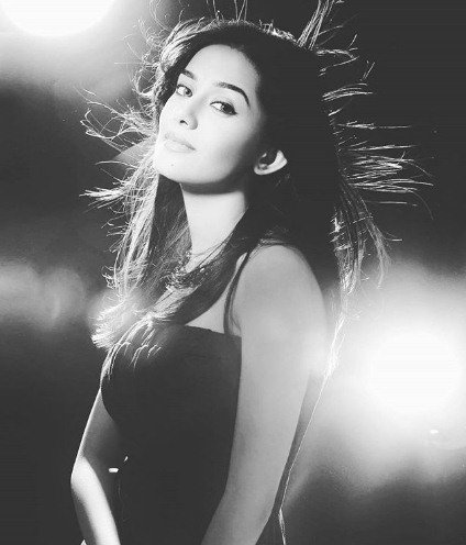 Amrita Rao, Amrita Rao Wedding, Amrita with RJ Anmol, Amrita and Anmol, Bollywood News