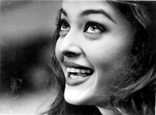 ishwarya rai bachchan, aishwarya rai, aishwarya rai old pictures, aishwarya rai photos, aishwarya rai family, about aishwarya rai, aishwarya rai 20 years in bollywood, aishwarya rai bollywood films, aishwarya rai films