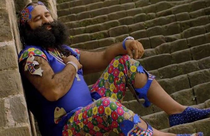 बाबा राम रहीम बलात्कारी करार, हाथ जोड़े गए हिरासत में, 28 को होगा सजा का एलान