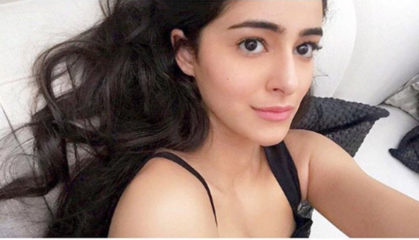 Farah Khan, Chunky Pandey, Ananya Pandey, Daughter, Photo, Comment, Funny, DNA