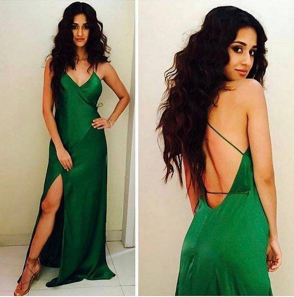 Disha Patani , M.S. Dhoni: The Untold Story, M.S. Dhoni, Garnier Color Naturals, MS Dhoni Actress, MS Dhoni Girl Friend, Ms Dhoni Actress Photos, Dihsha patani Hot Photos, Disha Patani Instagram, Disha patani jansatta Photos