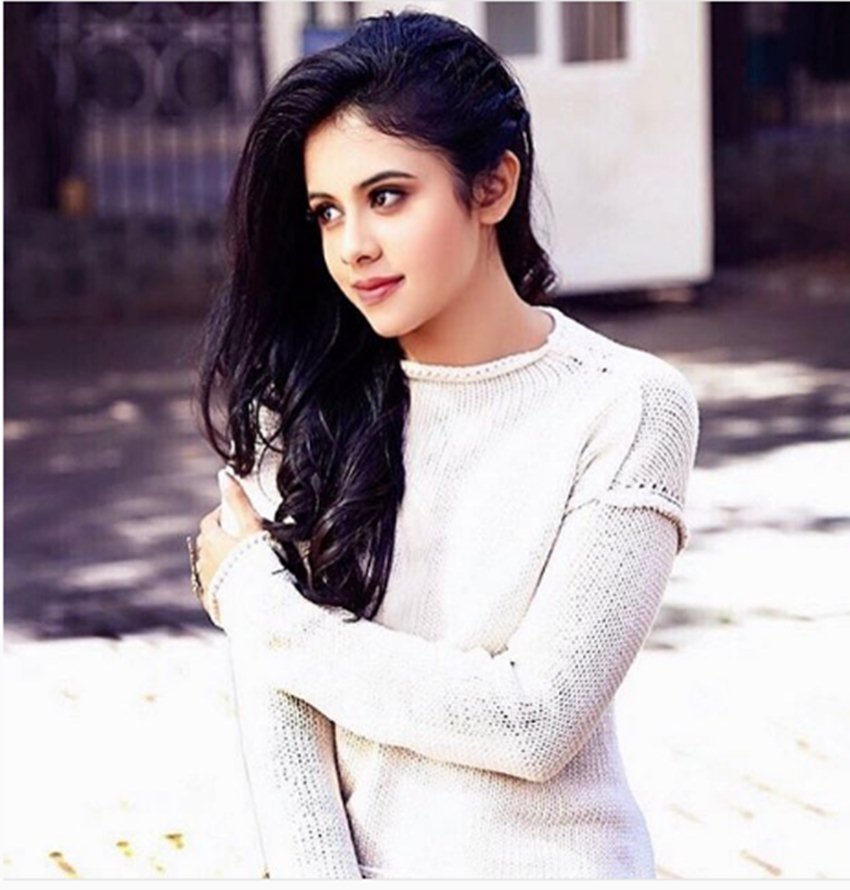 Dishani, Mithun Chakraborty, New York Film Academy, Big Bollywood Star, Yogita Bali, Salman, Kick, Instagram, Mimoh, Eden Island, Mithunda, Mithun Chakraborty adopted a girl