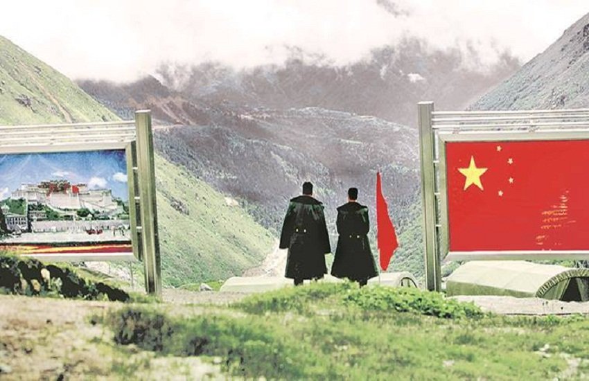 डोकलाम भूटान और चीन के बीच विवादित क्षेत्र है।