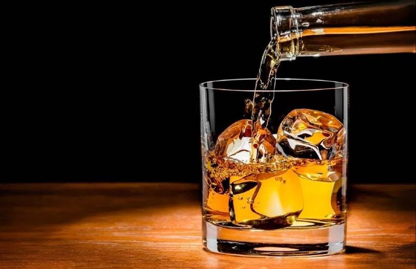 Onam 2017, Onam Festival, Liquor Sales, Liquor Sale During Onam 2017, Record Liquor Sales, 10 days Of Onam, Lifestyle News In Hindi, Jansatta Onam 2017, Onam Festival, Liquor Sales, Liquor Sale During Onam 2017, Record Liquor Sales, 10 days Of Onam, Lifestyle News In Hindi, Jansatta