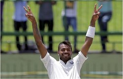 शिखर धवन ने खोला राज- इस वजह से ‘V’ का निशान दिखाकर सेंचुरी का जश्न मना रहे हैं भारतीय खिलाड़ी