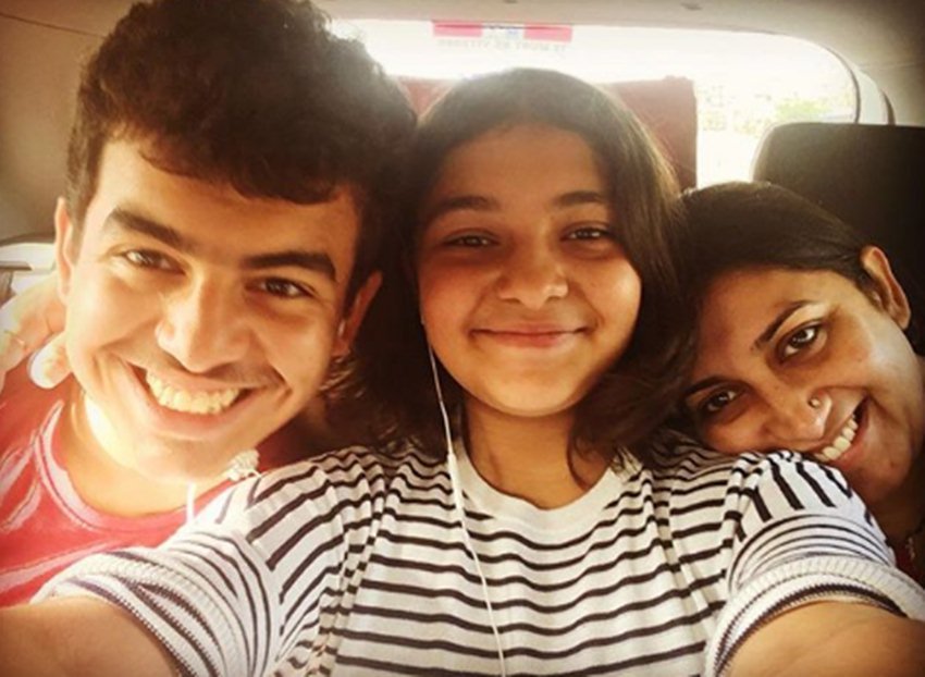 zoish irani, smriti irani Family, smriti irani Children, smriti irani Family Photos, smriti irani Son, smriti irani Daughter, smriti irani Husband, smriti irani Family Photos