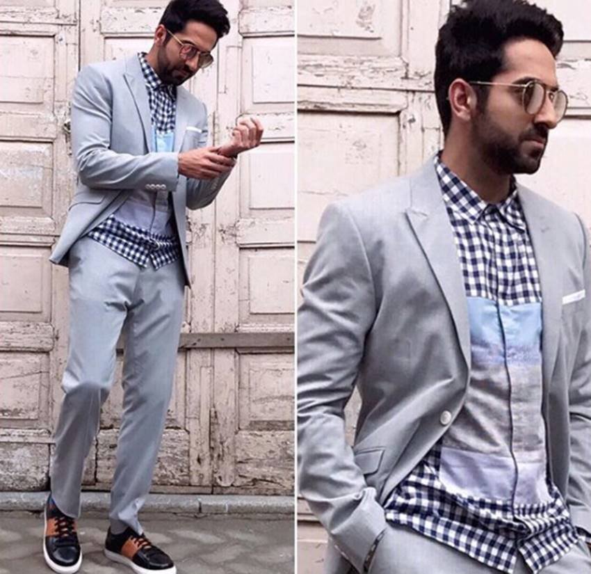 आयुष्मान खुराना अपने नाम को इस तरह से लिखती थे Ayushman Khurana, अब वह खुद के नाम की स्पेलिंग ऐसे लिखते हैं Ayushmann Khurrana