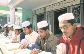 yogi Adityanath, madrasas, madrasa, Uttar Pradesh Government, registration of all madrasas mandatory, crackdown on illegal madrasas, Uttar Pradesh news, Lucknow news, Hindi news, Jansatta
