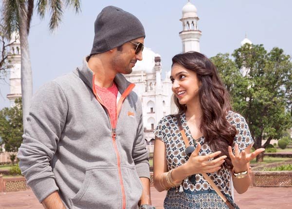 kiara advani, Saeed Jaffrey Grand Daughter, Ashok Kumar Grand Daughter, Kiara Advani MS Dhoni, MS Dhoni Wife Actress Kiara Advani,