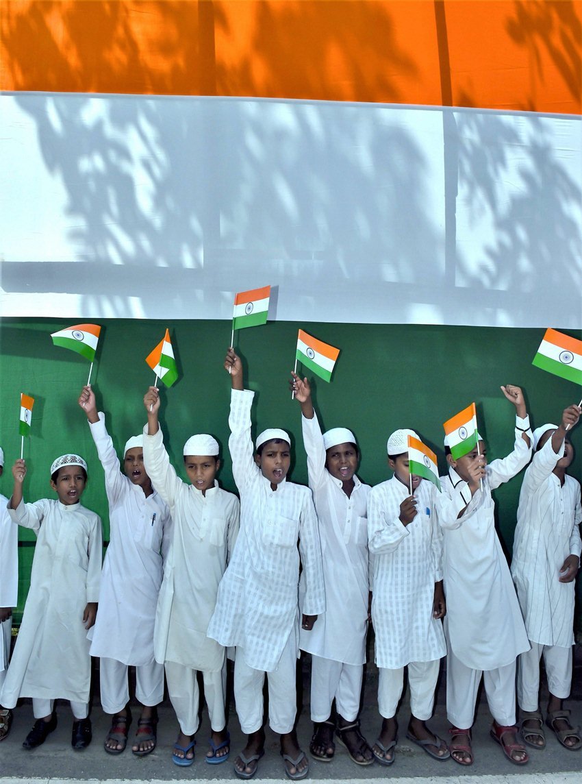 up madarsa school, cm yogi, lucknow news, gorakhpur news, bareilly news, up minority minister, up government