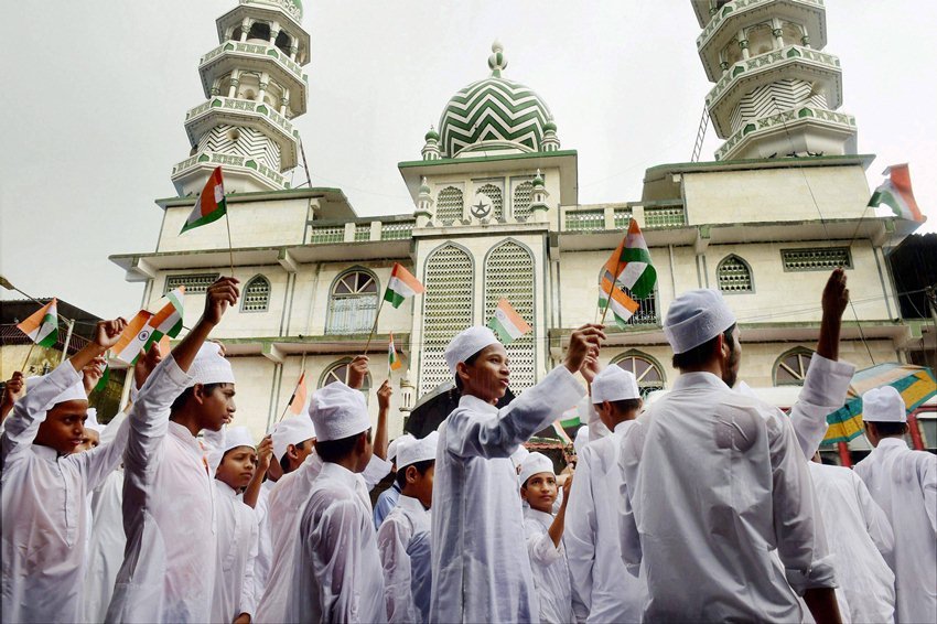 up madarsa school, cm yogi, lucknow news, gorakhpur news, bareilly news, up minority minister, up government