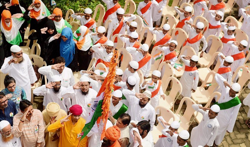 up madarsa school, cm yogi, lucknow news, gorakhpur news, bareilly news, up minority minister, up government