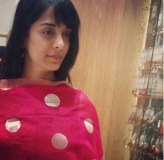 Pooja sharma, pooja sharma real life, pooja sharma style, pooja sharma looks, pooja sharma actress, actress pooja sharma, pooja sharma real life photos, stylish pooja sharma photos, colours channel pooja sharma, mahakali actress pooja sharma