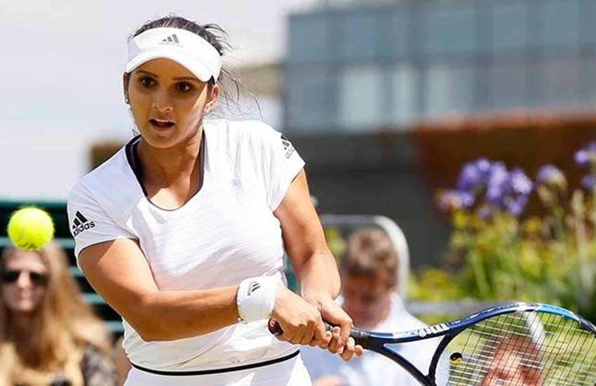 insurance policy, bollywood actress, bollywood actors, bollywood actors insurance, insurance of body parts, insurance of hips, insurance of smile, priyanka chopra smile insurance, neha dhupia butt insurance