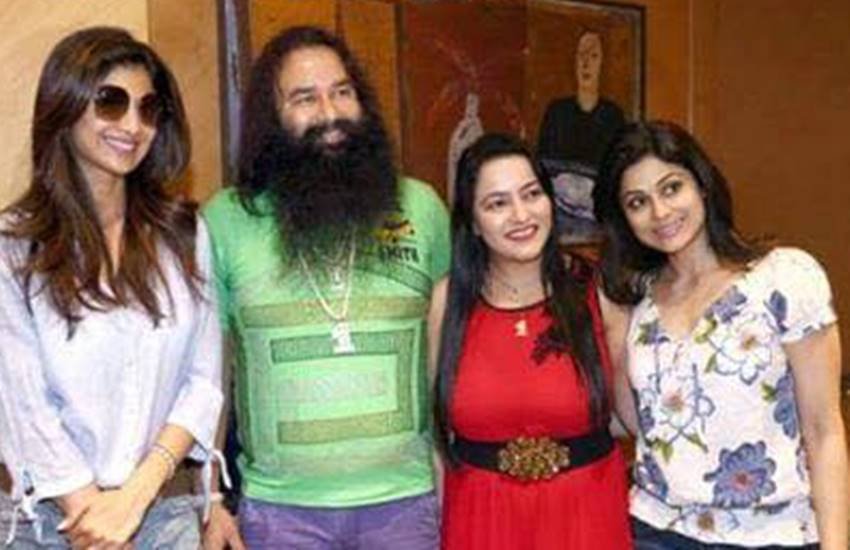 Ram Rahim Singh, Baba Ram Rahim Singh, Baba Ram Rahim, Gurmeet Ram Rahim Singh, Ram Rahim Singh Photo, baba ram rahim singh photo, Gurmeet Ram Rahim Singh photo, Anil Kapoor, Sunny Leone, Varun Dhawan, Shipa Shetty, ram rahim viral pic, Baba Ram Rahim Singh Pictures, Baba Ram Rahim Singh, Baba Ram Rahim Singh Pic, Ram Rahim Singh Pic, Ram Rahim Singh Pictures, Ram Rahim Singh