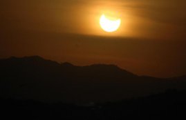 Surya Grahan, Surya Grahan 2017, Solar Eclipse, Solar Eclipse 2017, Solar Eclipse India, Surya Grahan today, Surya Grahan 2017 date, Surya Grahan India, Surya Grahan time, Surya Grahan timings, Solar Eclipse Timings