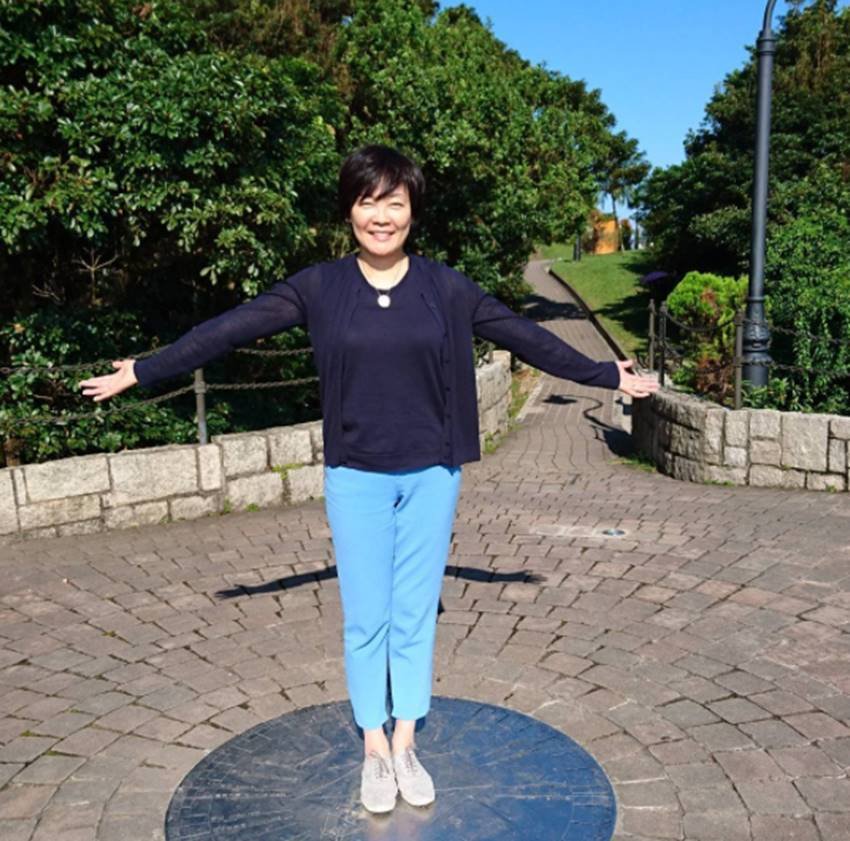 Akie Abe, Japan Prime Minister Wife, Japan Prime Minister Shinzo Abe Wife Akie Abe, Shinzo Abe Wife Akie Abe, Akie Abe in India, Akie Abe India Visit, Akie Abe Facts, Akie Abe Unknown Facts, Akie Abe Pics, Akie Abe Instagram Pics, Photo Gallery, Jansatta