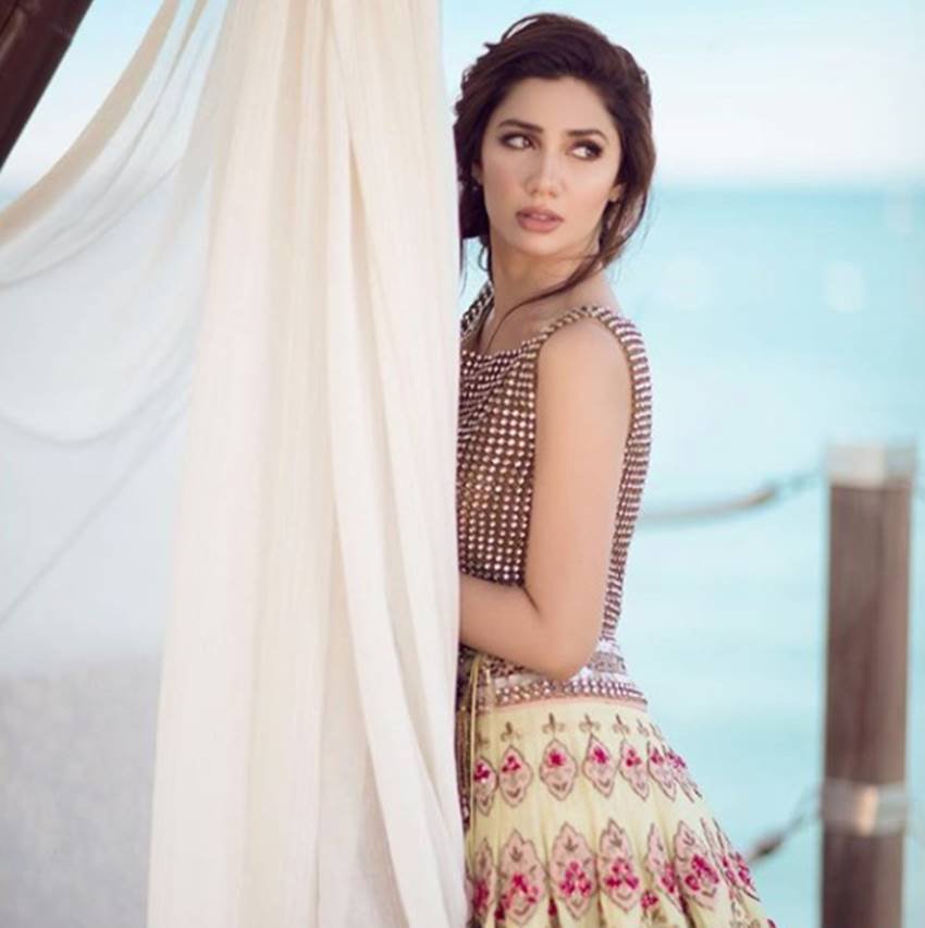 Mahira Khan, photo shoot of mahira khan, mahira khan in long skirt, mahira photoshoot in lehanga, mahira win lahanga on a beach, see HD pictures of Mahira Khan, Mahira Khan, photo shoot of mahira khan, mahira khan in long skirt, mahira photoshoot in lehanga, mahira win lahanga on a beach, see HD pictures of Mahira Khan, bollywood news, bollywood updates, bollywood updates in hindi, bollywood updates in hindi, bollywood news in hindi