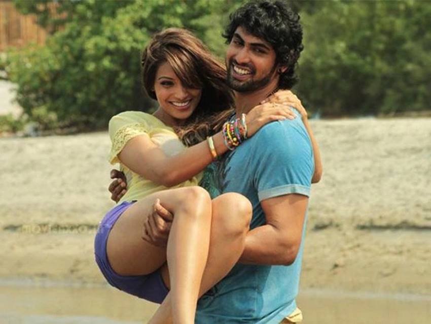 Bipasha Basu, Rana Daggubati, Bahubali Actor Rana Daggubati, Rana Daggubati and Bipasha Basu, Rana Daggubati Affairs, Rana Daggubati Girlfriend, Rana Daggubati and Bipasha Basu Affair, Rana Daggubati and Bipasha Basu Love Story, Rana Daggubati and Bipasha Basu Pics, Rana Daggubati and Bipasha Basu Film, Bahuabli Bhallal Dev Rana Daggubati, Bipasha Basu Pics, Photo Gallery, Jansatta