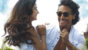 Shruti Haasan, Shruti Haasan news, Disha Patani, Disha Patani news, Baghi2, tiger shroff, disha patani hot photos, Disha south movie