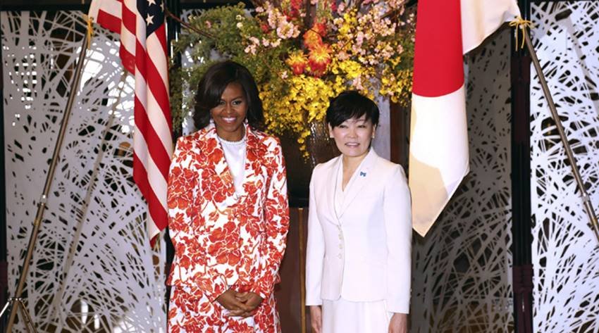 Akie Abe, Japan Prime Minister Wife, Japan Prime Minister Shinzo Abe Wife Akie Abe, Shinzo Abe Wife Akie Abe, Akie Abe in India, Akie Abe India Visit, Akie Abe Facts, Akie Abe Unknown Facts, Akie Abe Pics, Akie Abe Instagram Pics, Photo Gallery, Jansatta