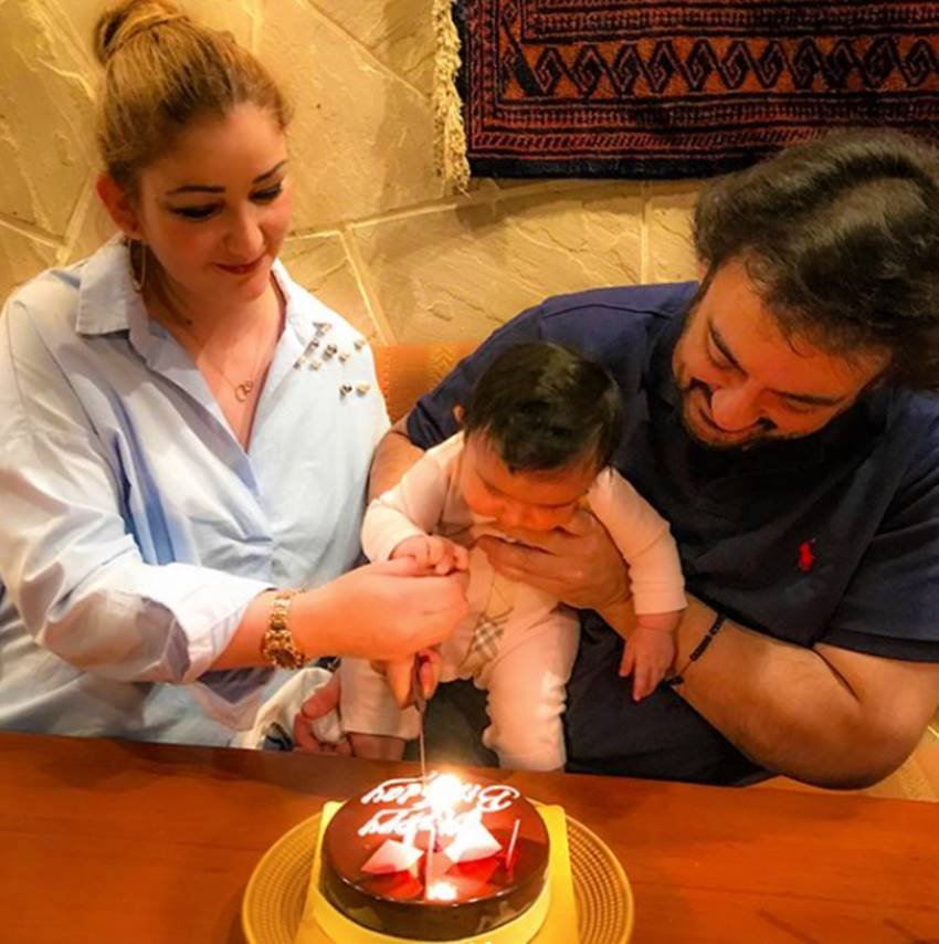 adnan sami little daughter Medina, picture of adnan sami family, Medina hd photos, daughter of adnan sami, adnan sami and daughter Medina, adnan sami little daughter Medina, picture of adnan sami family, Medina hd photos, daughter of adnan sami, adnan sami and daughter Medina, bollywood news, entertainment news bollywood updates, bollywood updates in hindi, bollywood news, entertainment news bollywood updates, bollywood updates in hindi