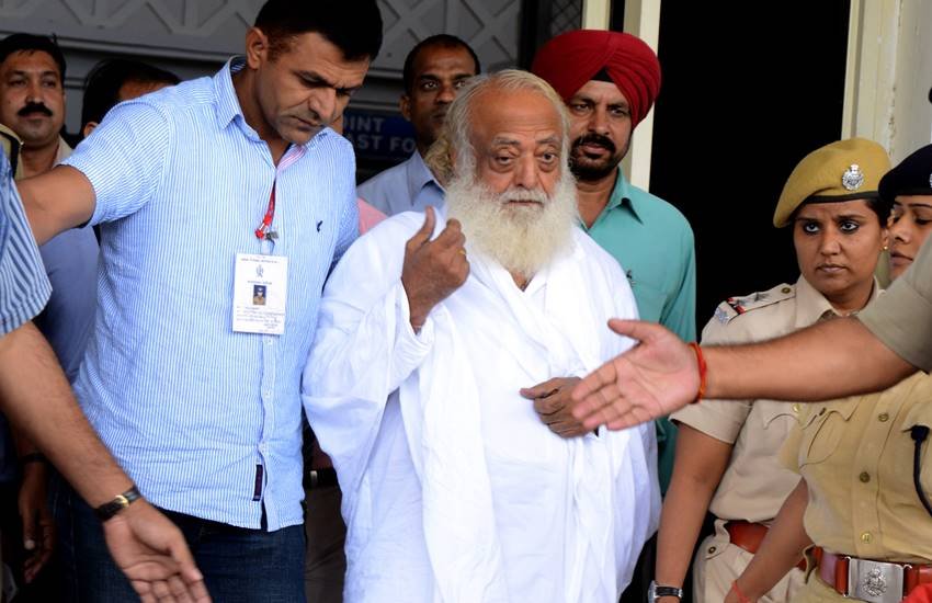 Asaram bapu, Rape accused Asaram, Asaram donkeys, Asaram fake baba, fake baba list, akhil bharatiya akhada parishad, jodhpur court, jodhpur, Asaram in jodhpur court, jodhpur news, Asaram news, Asaram rape video, Asaram rape, jansatta
