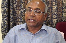 kancha ilaiah, kancha ilaiah death threats, kancha ilaiah books, kancha ilaiah vysya, kancha ilaiah threatening calls, writer kancha ilaiah, telangana news, hyderabad news
