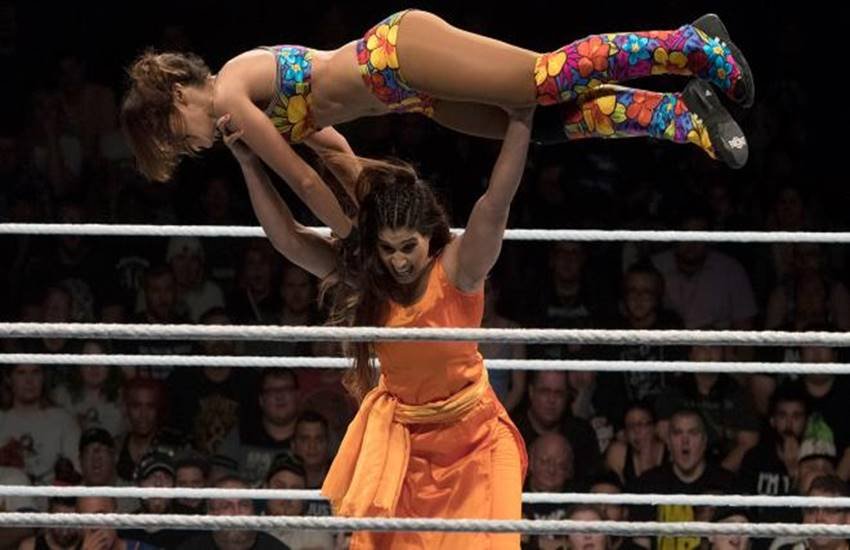 Dakota Kai,Kavita Devi,Kavita Devi height,Kavita Devi vs Dakota Kai,Kavita Devi WWE,Kavita Devi WWE fight,Kavita Devi WWE Mae Young Classic,World Wrestling Entertainment