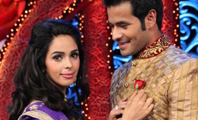 vivek oberoi with gurpreet, salman with sangeeta bijlani, sikander kher with priya singh, upen patel karishma tanna , karishma with abhishek bachchan ,