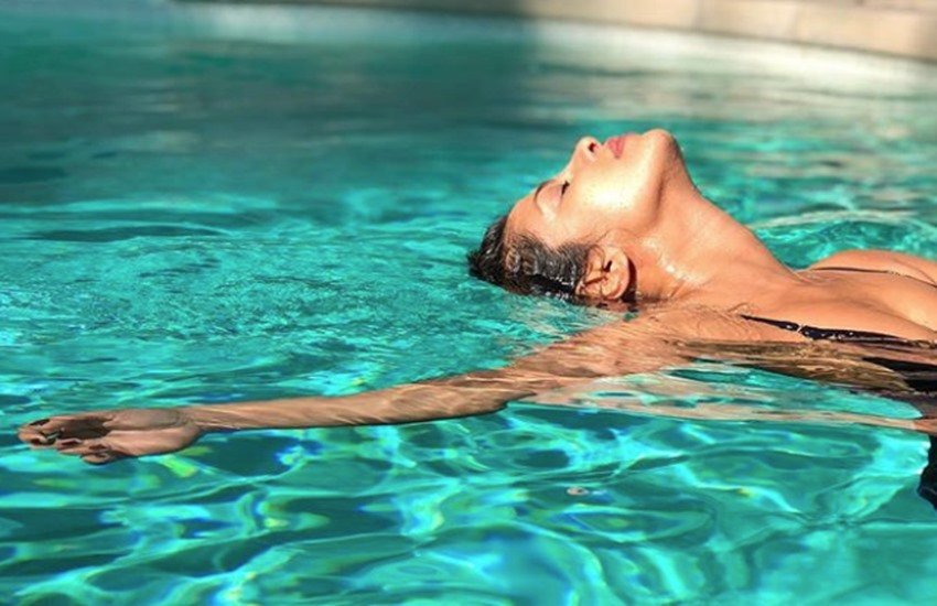 ‘जलपरी’ बन गईं बॉलीवुड की बिंदास गर्ल प्रियंका चोपड़ा, देखिए तस्वीरें और वीडियो