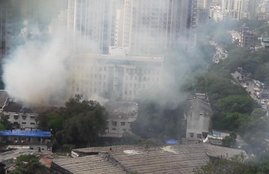 RK Studio Fire, Fire RK Studio, Fire Mumbai, Raj Kapoor Studio Fire, Mumbai Studio Fire, आर के स्टूडियो आग, आग आर के स्टूडियो