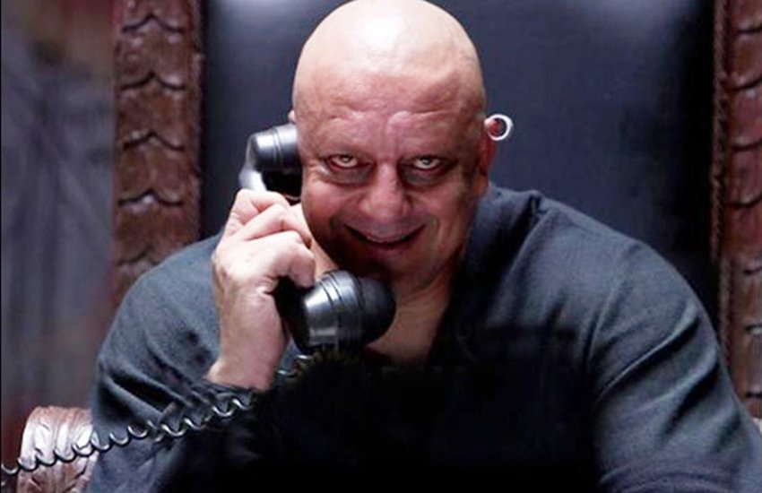 फिल्म अग्नीपथ में संजय दत्त कांचा चिना के किरदार में।