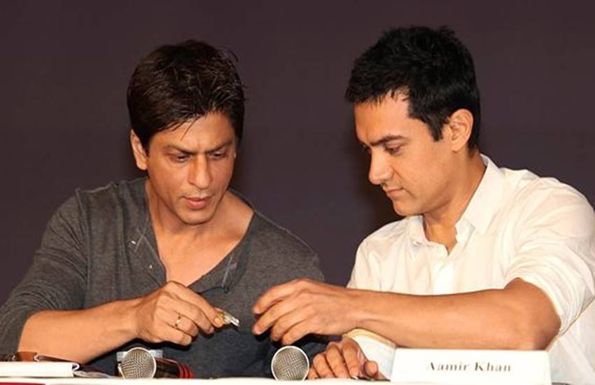 Shah Rukh Khan, Aamir Khan, Bollywood Khan's movies, film three idots Aamir Khan did, film lagaan Aamir Khan did, film three idots Shah Rukh Khan left, film lagaan Shah Rukh Khan left, these films left Shah Rukh Khan and Aamir Khan did the work, director Ashutosh Gowariker