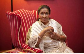 Asha Bhosle, bollywood singer asha bhosle, asha bhosle sang in 20 languages, asha bhosle sang above 12000 songs, asha bhosle birthday, Asha Bhosle, bollywood singer asha bhosle, asha bhosle sang in 20 languages, asha bhosle sang above 12000 songs, asha bhosle birthday, bollywood news, entertainment news, bollywood news, bollywood updates in hinid, bollywood updates, entertainment news