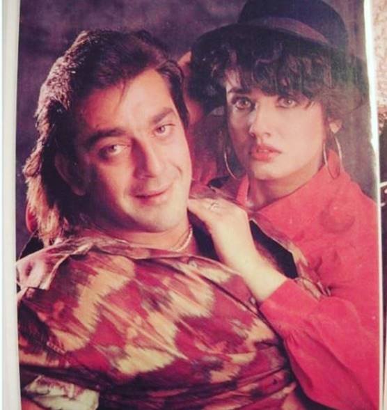 raveena tandon, sanjay dutt, raveena tandon sanjay dutt, raveena tandon sanjay dutt old pics, raveena tandon sanjay dutt throwback pictures, raveena tandon sanjay dutt movies, raveena tandon sanjay dutt films, zamaane se kya darna pics, jeena marna tere sang stills, raveena tandon sanjay dutt old stills, raveena tandon sanjay dutt movie stills