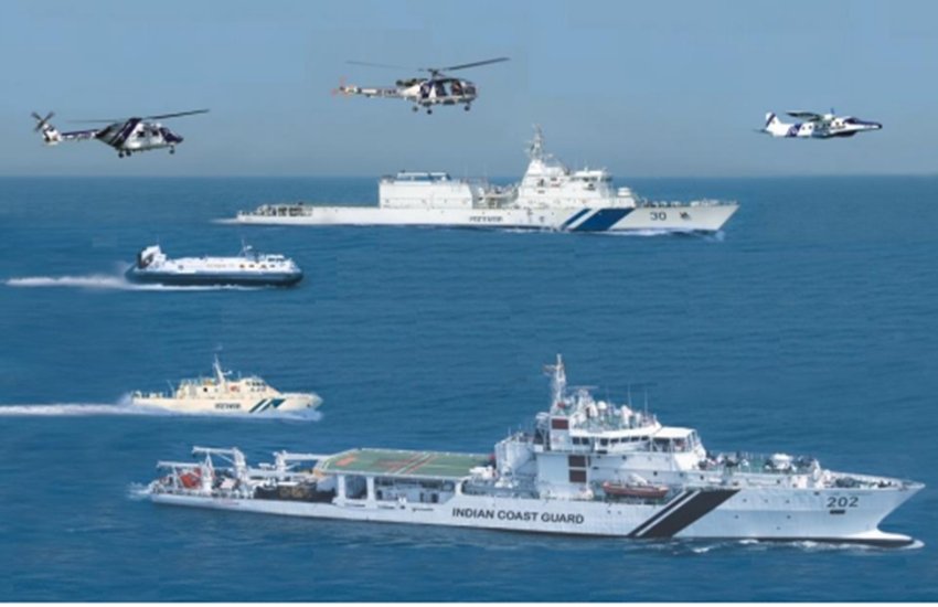 Indian coast guards Recruitment 2017: भारतीय तटरक्षक बल यांत्रिक पदों पर भर्ती करने जा रहा है और आवेदन की आखिरी तारीख 13 सितंबर, 2017 है। 