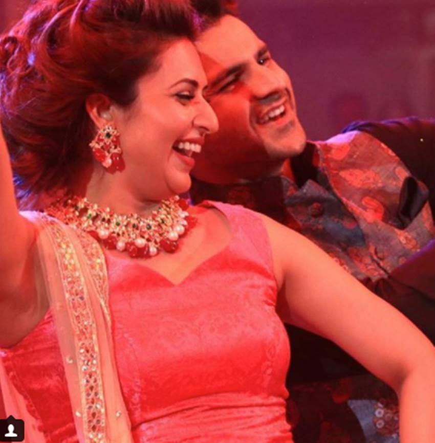 Divyanka Tripathi, Vivek Dahiya, ye hai mohabbatein, Dandiya, Navratri, raees Movie Song, Garba
