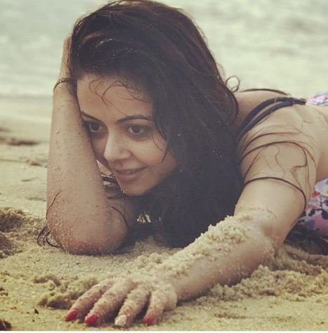 Saath Nibhana Saathiya,Salman Khan,Khatron Ke Khiladi,Devoleena Bhattacharjee,bigg boss 11, Tv Actress, Tv Actress Devoleena