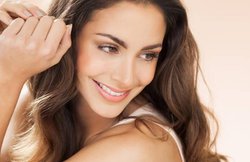 त्वचा को प्राकृतिक रूप से खूबसूरत बनाना चाहते हैं तो अपनाएं ये टिप्स