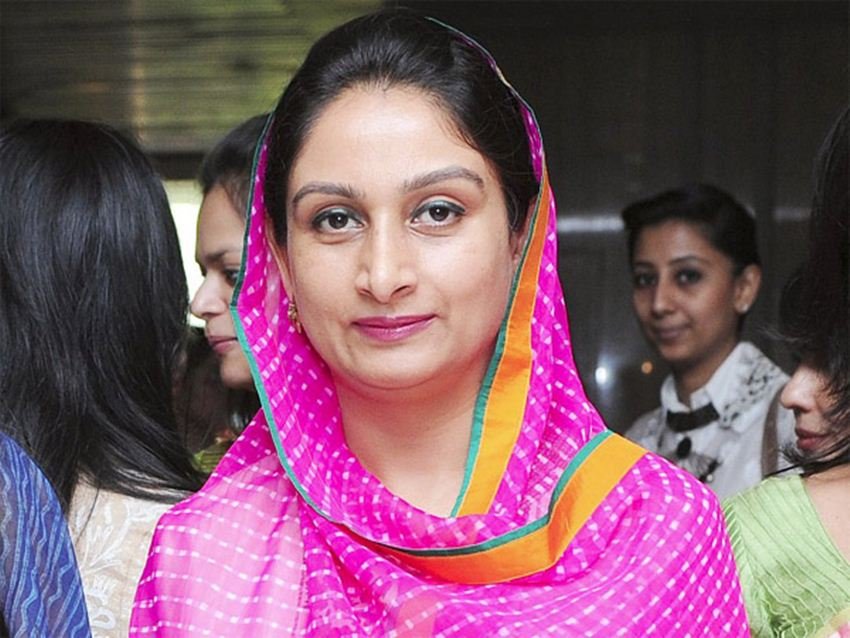 Sushma Swaraj, Uma Bharti, powerfull Womens in modi Cabinet, Maneka Gandhi, Harsimrat Kaur and Smriti Irani, Modi Cabinet Reshfulle,