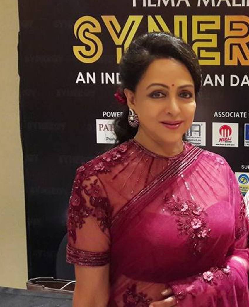 hema malini, Hema Malini films, hema malini news, Synergy 2017, dream Girl Hema Malini, Hema malini, Actress hema, bollywood dream girl, hema malini latest photos, hema malini movies