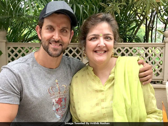 hritik roshan, sunaina roshan, amazing transformation of sunaina roshan, see picture of sunaina roshan, hritik roshan sister, hritik roshan sister sunaina, rakesh roshan daughter, hritik roshan, sunaina roshan, amazing transformation of sunaina roshan, see picture of sunaina roshan, hritik roshan sister, hritik roshan sister sunaina, rakesh roshan daughter, bollywood updates in hindi, bollywood updates, entertainment news in hindi, bolywood news in hindi, bollywood updates in hindi, bollywood updates, entertainment news in hindi"