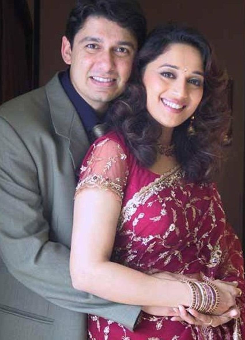 Madhuri Dixit and Dr. Sriram Nene, Juhi Chawla and Jai Mehta, Meenakshi Seshadri and Harish Mysore, Shilpa Shetty and Raj Kundra, Pooja Batra and Sonu Ahluwalia